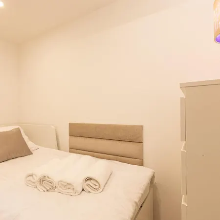 Tatry Mountain By Bookinghost Zakopane